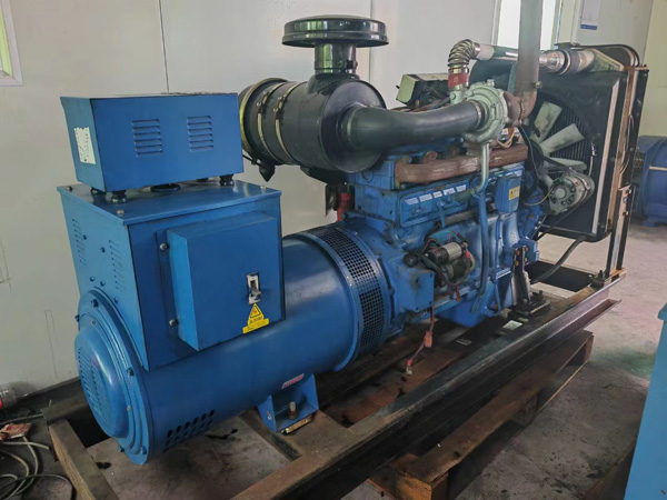 怒江100kW柴油发电机组使用多级机油有哪些优缺点？